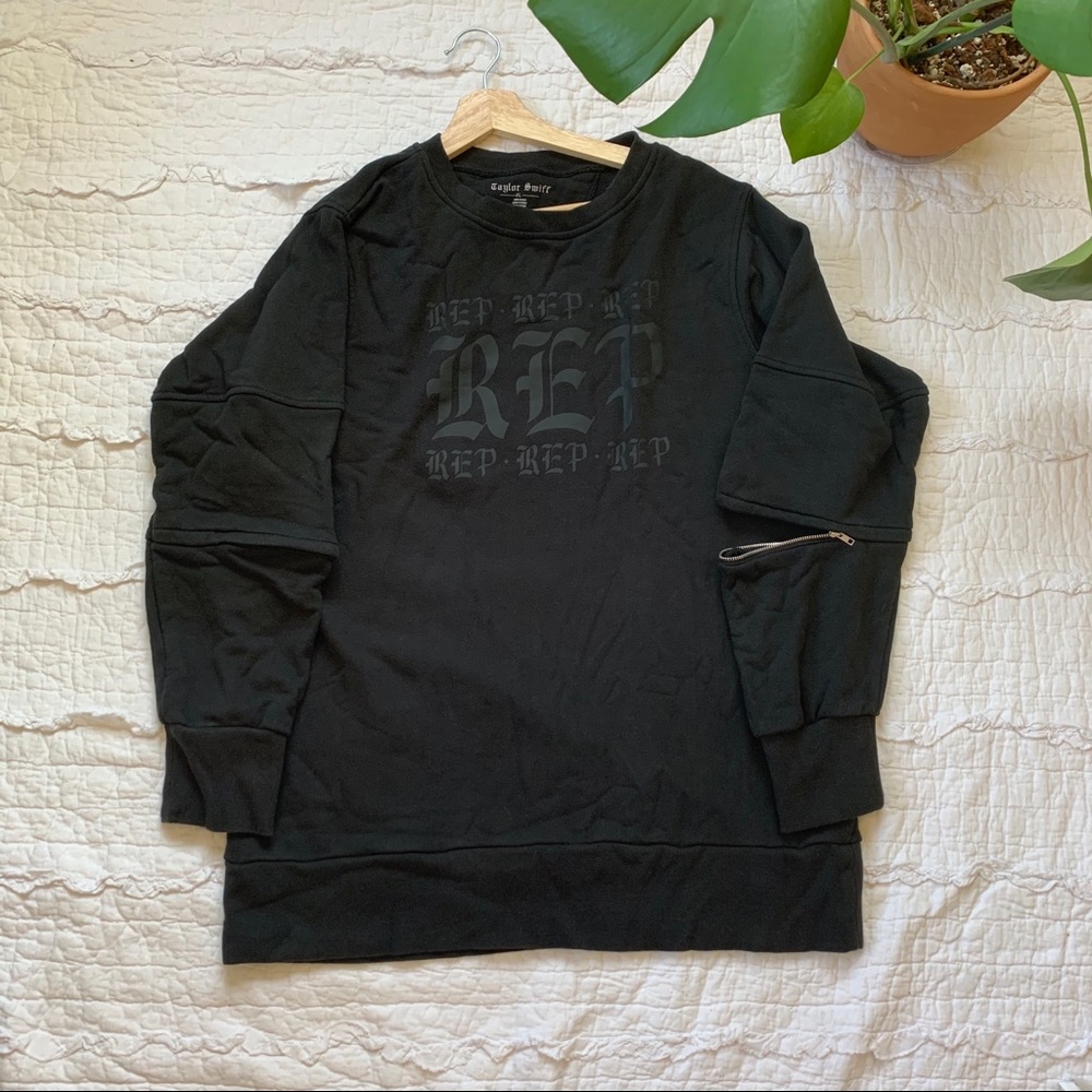 RARE Taylor Swift reputation zip sleeve sweater